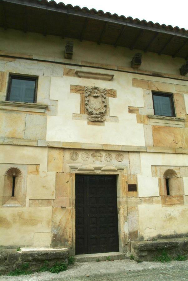 Palacio Rural De Inguanzo De Cabrales Villa Exterior photo